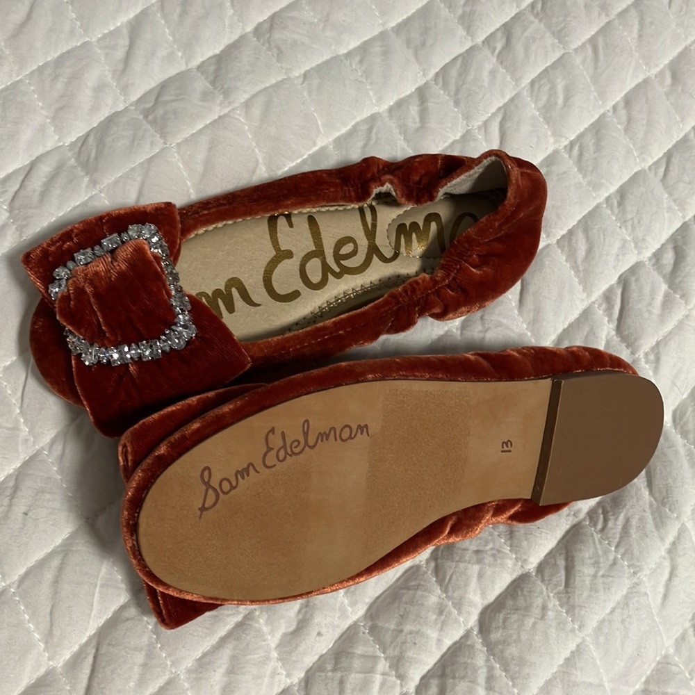 Sam Edelman Kids Dress Shoes in Rust Velvet